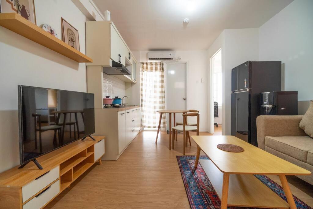 Elegance 2br @ Bassura East /netflix Appartement *