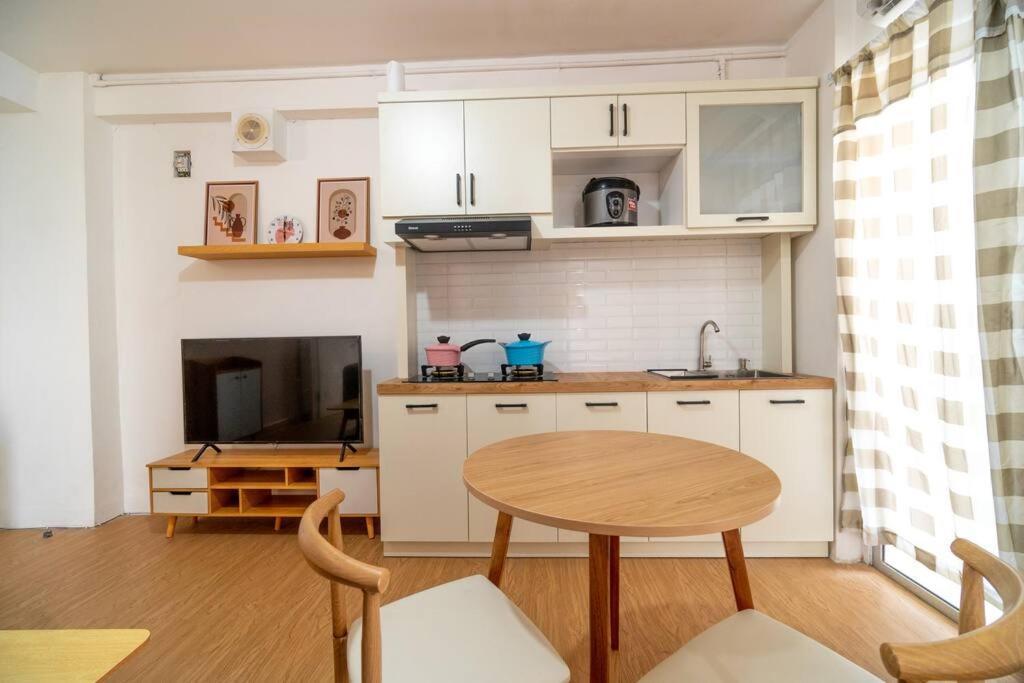 Elegance 2br @ Bassura East /netflix Apartment